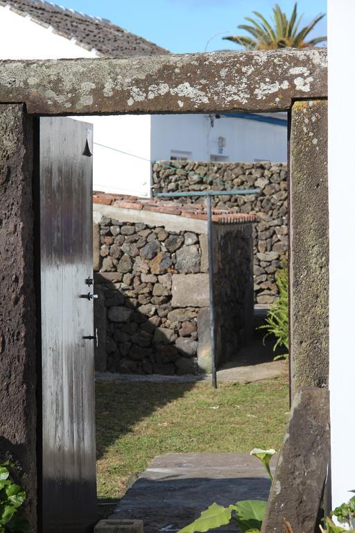 Casa Do Sr. Alberto Villa Praia da Vitoria ภายนอก รูปภาพ